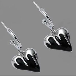 “Dark Heart” Black Blood Slime Liquid Dripping Droplet Goth Vamp Werewolf Dangle